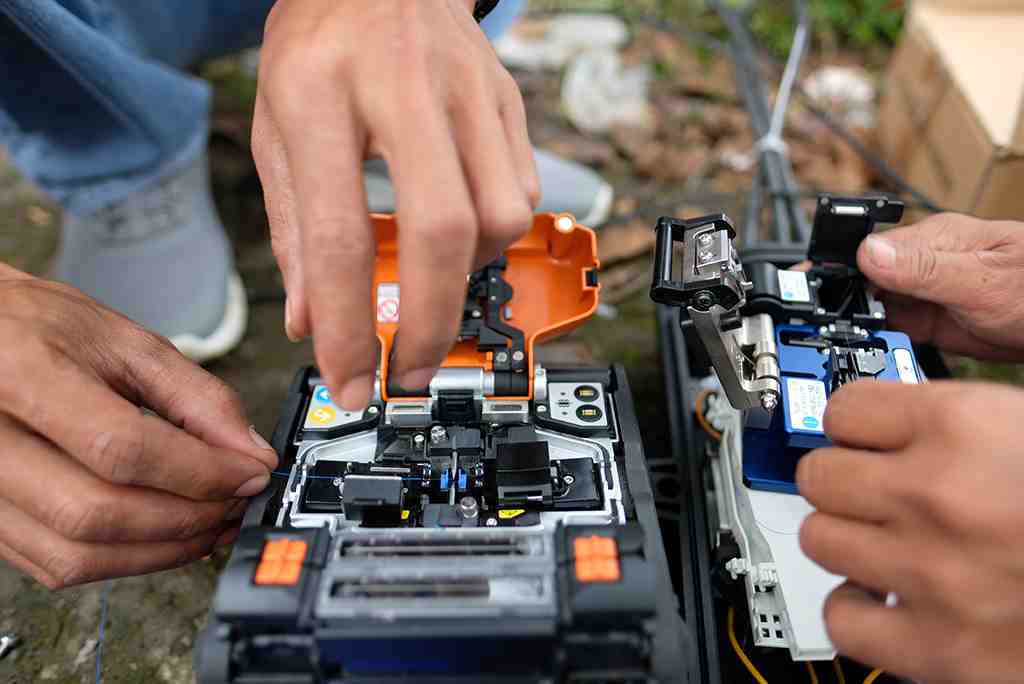 Splicing Fiber Optic