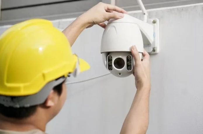 Instalasi AC CCTV